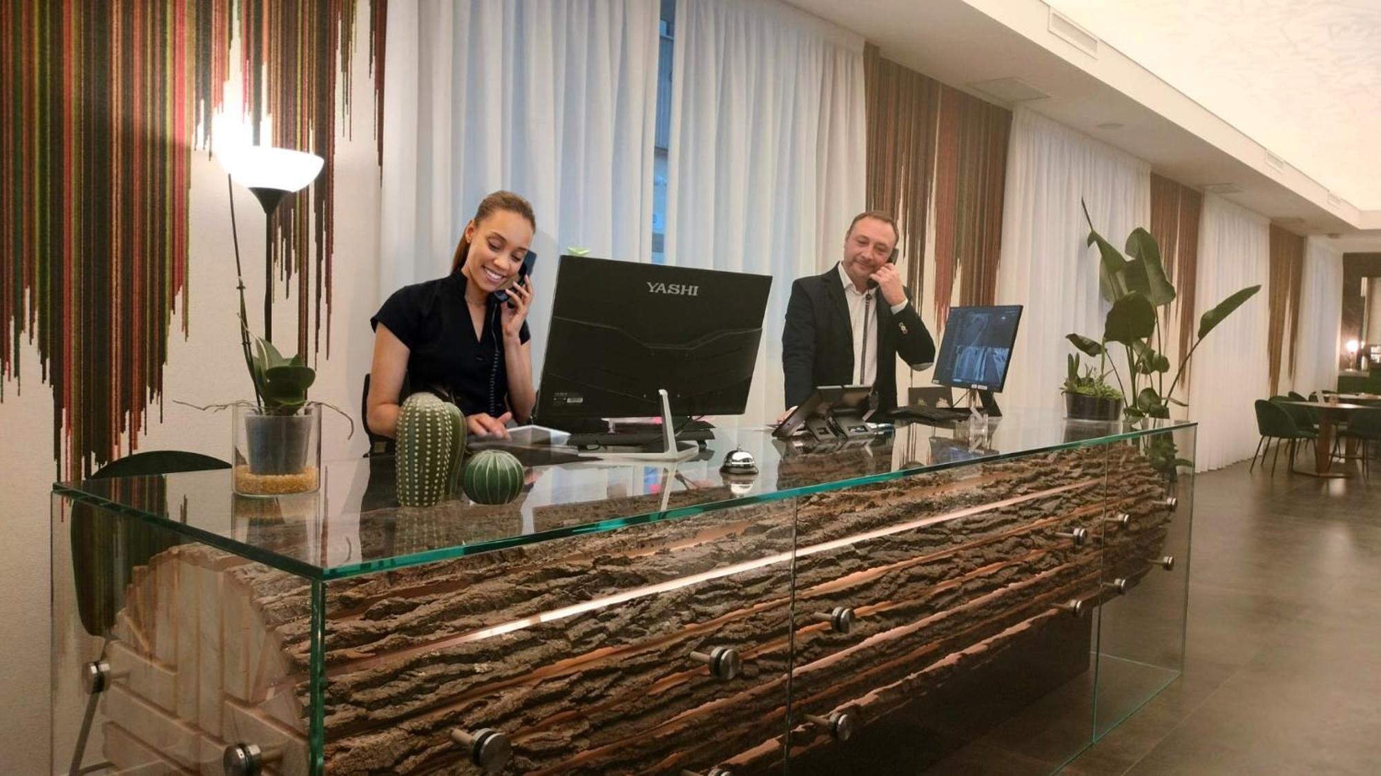 Outside Boutique Hotel Foggia Ngoại thất bức ảnh